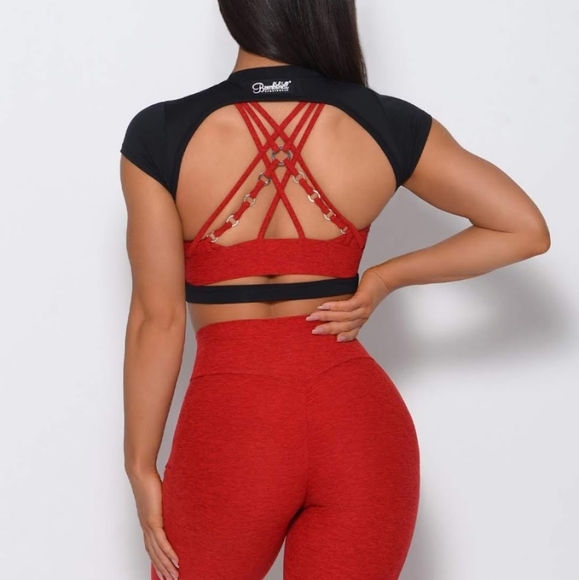 Bombshell Sportswear flex v-neck tee - Picture 2 of 5